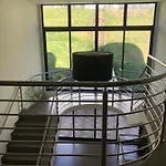 Lindo Apartamento Com Banheira E Linda Vista A 500 M Do Capivari
