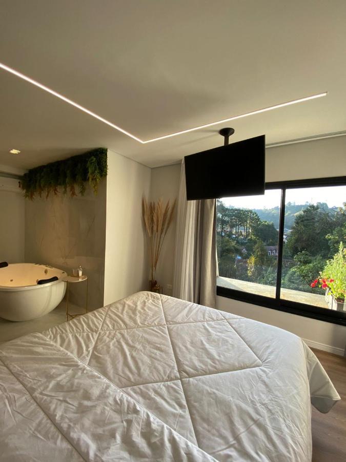Apartamento Lindo Com Banheira E Linda Vista A 500 M Do Capivari Campos do Jordão